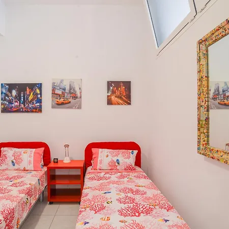 Casa Al Mare Ad By World *